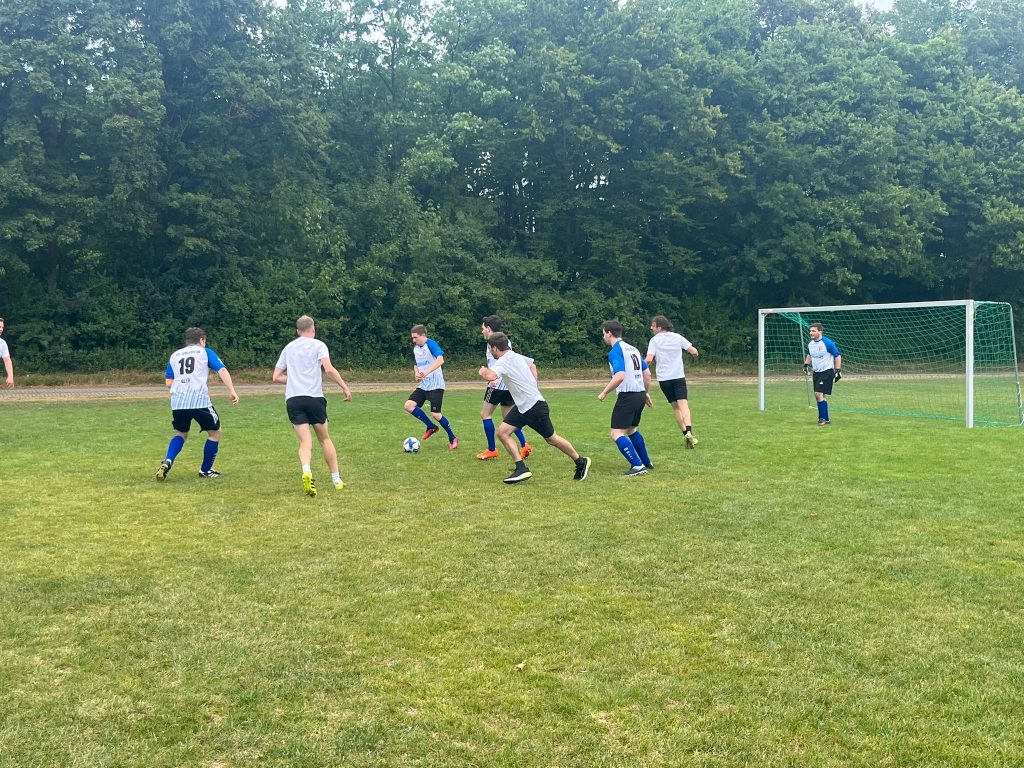 Wolf Group News Publication Chemistry Robert Wolf Universität University Regensburg ChemCup